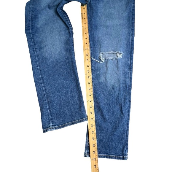 Levis Womens 30 Wedgie Straight Medium Wash High Rise Distressed Jeans - Picture 6 of 9